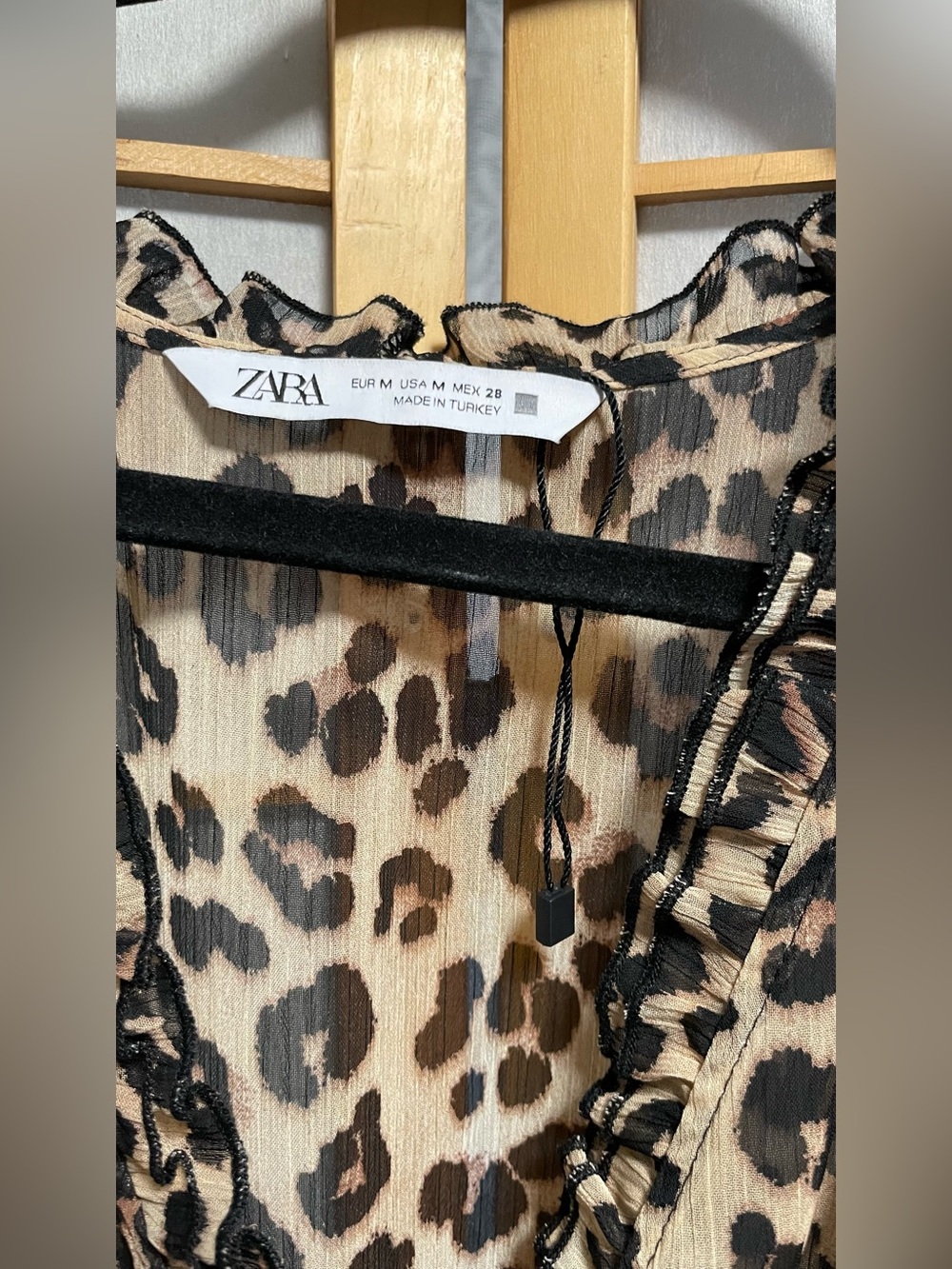 ZARA 237 LONG SLEEVES ANIMAL PRINT MINI DRESS - Picture 4 of 6